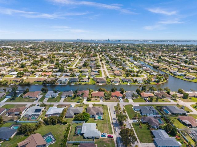 410 SE 20TH COURT, Cape Coral, FL 33990