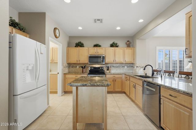 10729 E LAZY DOC Court, Gold Canyon, AZ 85118