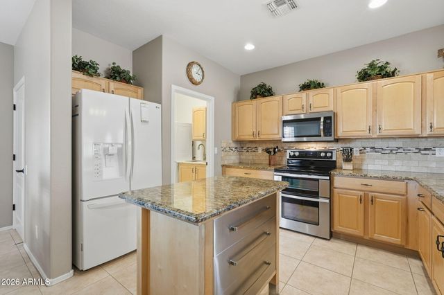 10729 E LAZY DOC Court, Gold Canyon, AZ 85118