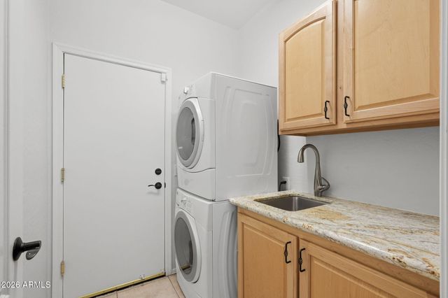 10729 E LAZY DOC Court, Gold Canyon, AZ 85118