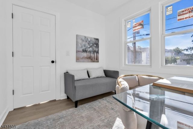 288 Harrison St, Nutley Twp., NJ 07110