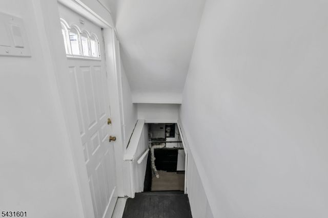 288 Harrison St, Nutley Twp., NJ 07110