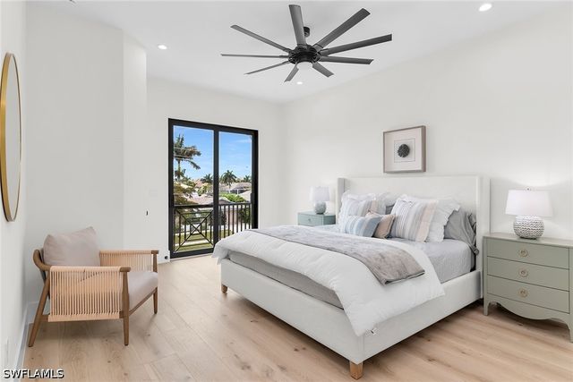 1108 Winterberry DR, Marco Island, FL 34145