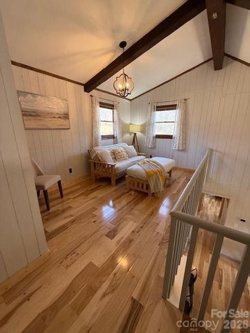 132 Hurd Road, Canton, NC 28716