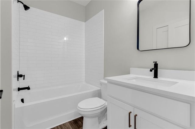 152 Chestnut Circle, Atlanta, GA 30342