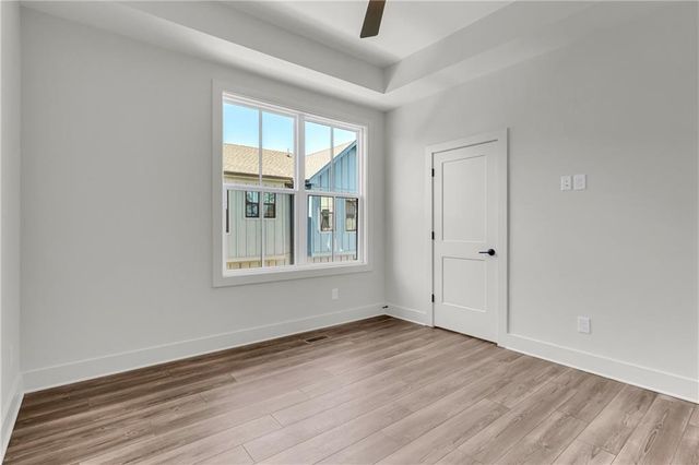 152 Chestnut Circle, Atlanta, GA 30342