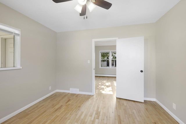 215 E SPRING STREET, Appleton, WI 54911