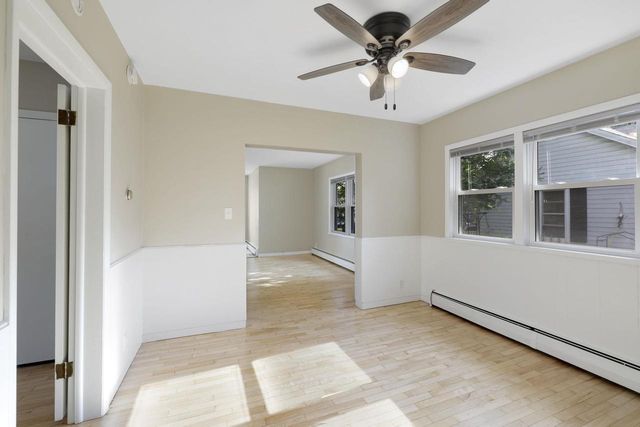215 E SPRING STREET, Appleton, WI 54911