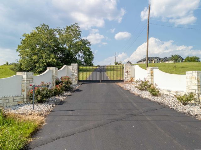 4903 Sunshine Road, Pearcy, AR 71964