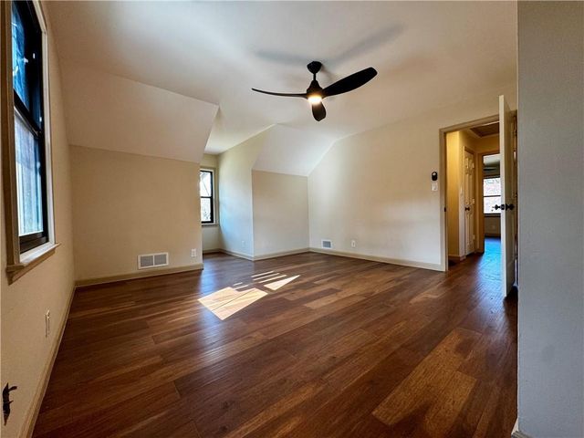 1709 Rangewood SW Drive, Lilburn, GA 30047