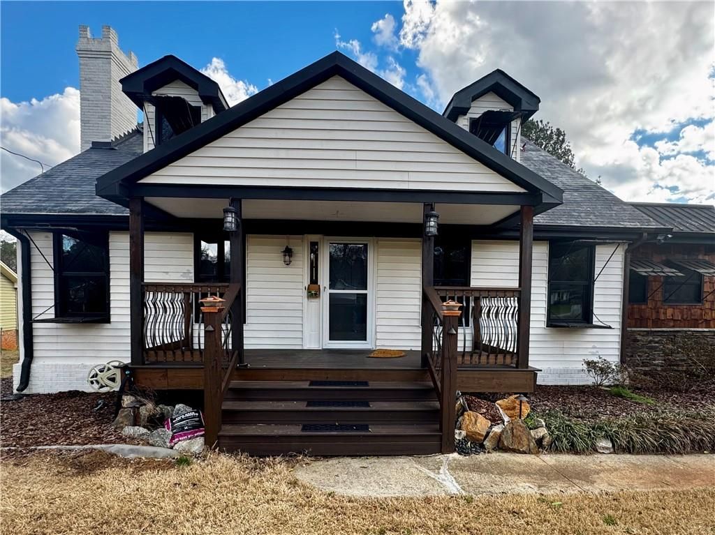 1709 Rangewood SW Drive, Lilburn, GA 30047