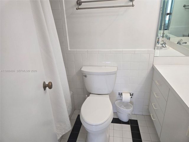 3505 S Ocean Dr 804, Hollywood, FL 33019