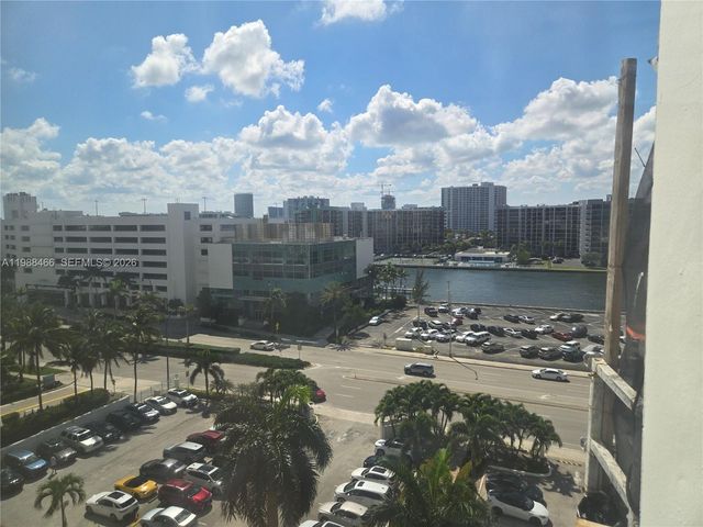 3505 S Ocean Dr 804, Hollywood, FL 33019