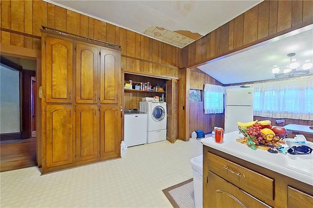 241 Strickland Avenue, Blackshear, GA 31516