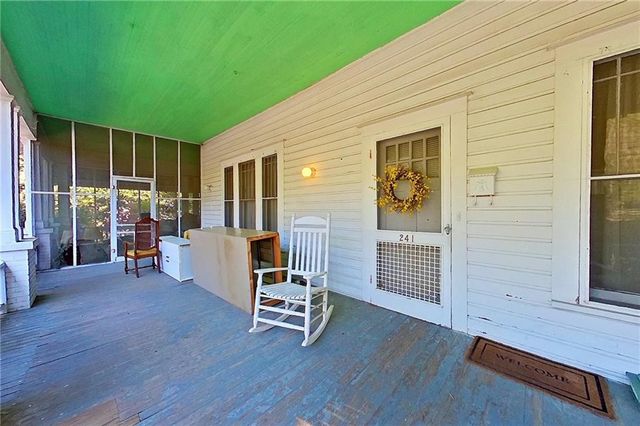 241 Strickland Avenue, Blackshear, GA 31516