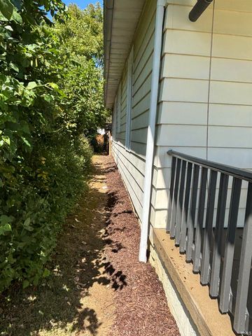 3301 Austin Avenue, Evansville, IN 47712