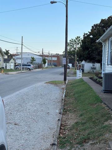 3301 Austin Avenue, Evansville, IN 47712