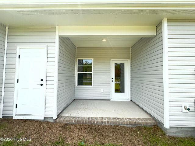551 Timbercrest Circle SE, Bolivia, NC 28422