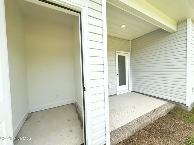 551 Timbercrest Circle SE, Bolivia, NC 28422