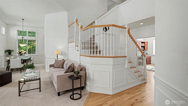 27106 SE 13th Street, Sammamish, WA 98075