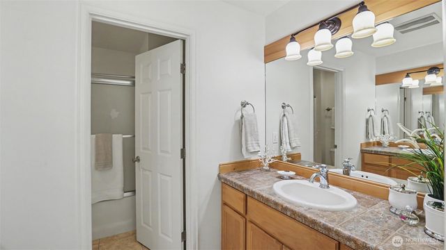 27106 SE 13th Street, Sammamish, WA 98075