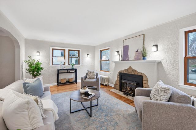 4829 Oakland Avenue, Minneapolis, MN 55417