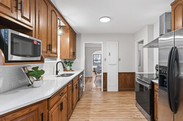 4829 Oakland Avenue, Minneapolis, MN 55417