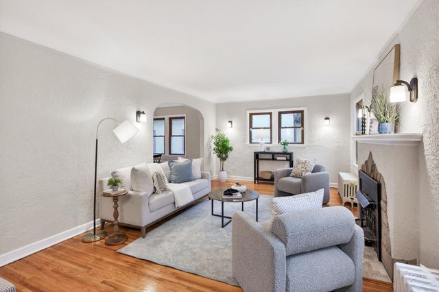 4829 Oakland Avenue, Minneapolis, MN 55417