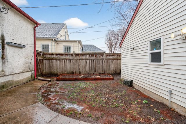 4829 Oakland Avenue, Minneapolis, MN 55417