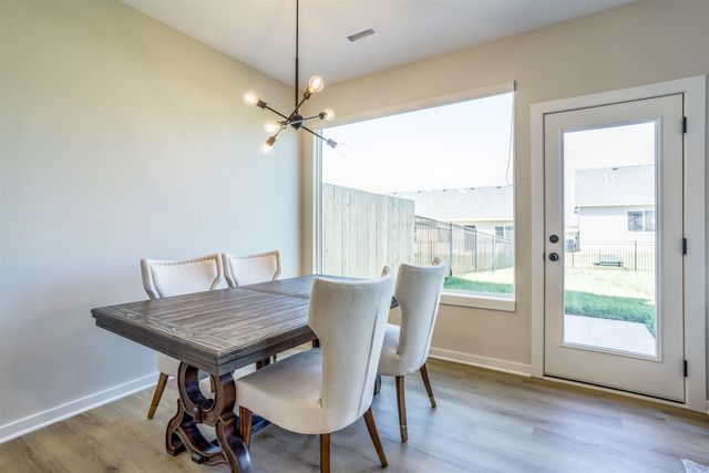 12470-12472 W Blanford St, Maize, KS 67223