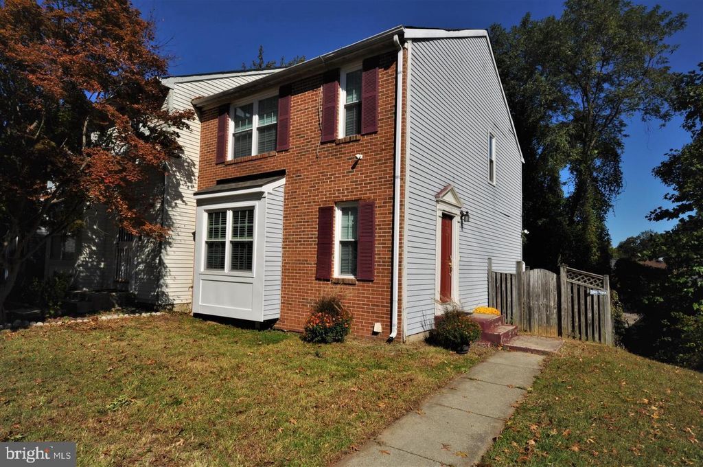 8728 RITCHBORO RD, District Heights, MD 20747