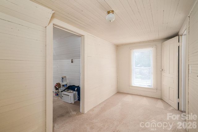 744 S Grove Street Extension, Lincolnton, NC 28092