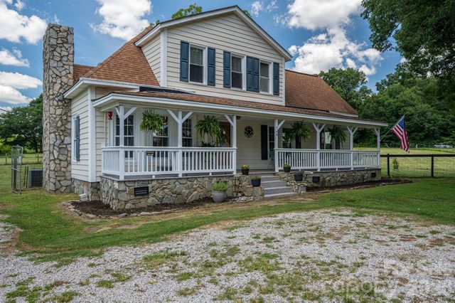 744 S Grove Street Extension, Lincolnton, NC 28092