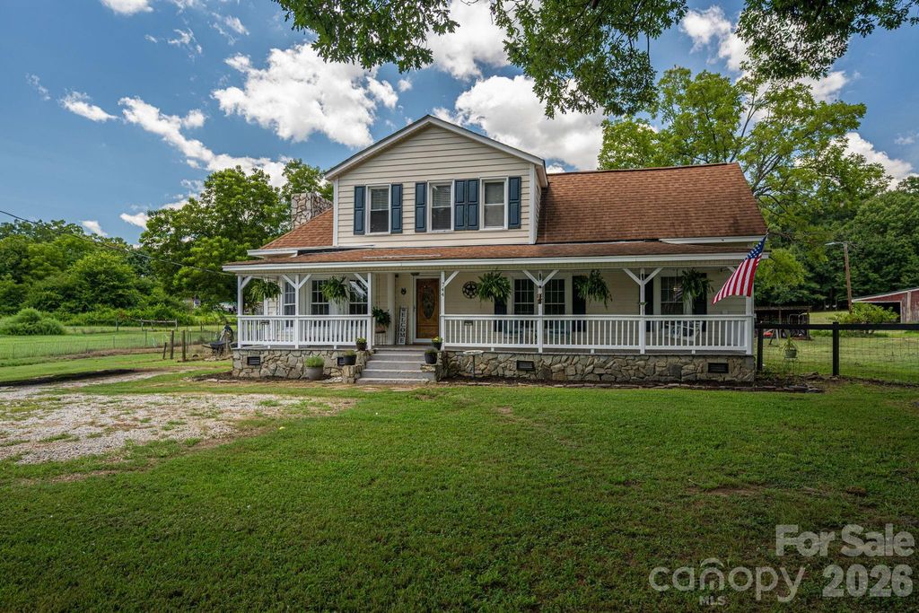 744 S Grove Street Extension, Lincolnton, NC 28092