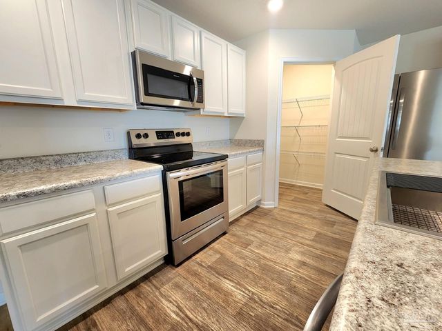 7457 Steeplechase Blvd, Pensacola, FL 32526