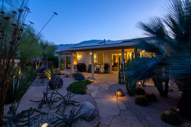 3742 Date Palm Trail, Palm Springs, CA 92262