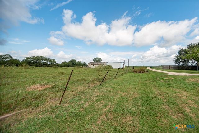 1849 Royal Road, Port Lavaca, TX 77979