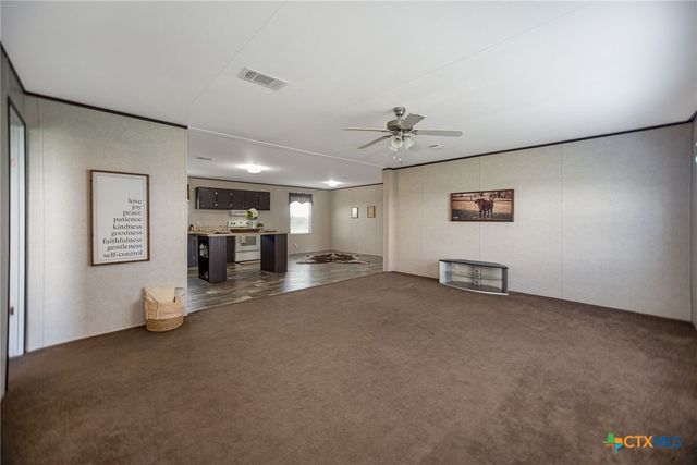 1849 Royal Road, Port Lavaca, TX 77979