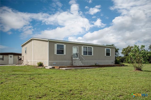 1849 Royal Road, Port Lavaca, TX 77979
