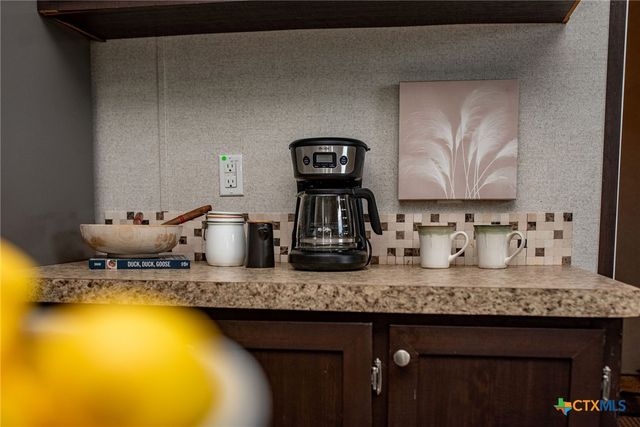 1849 Royal Road, Port Lavaca, TX 77979