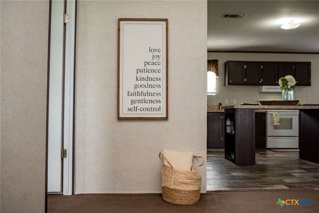 1849 Royal Road, Port Lavaca, TX 77979