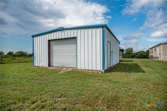 1849 Royal Road, Port Lavaca, TX 77979