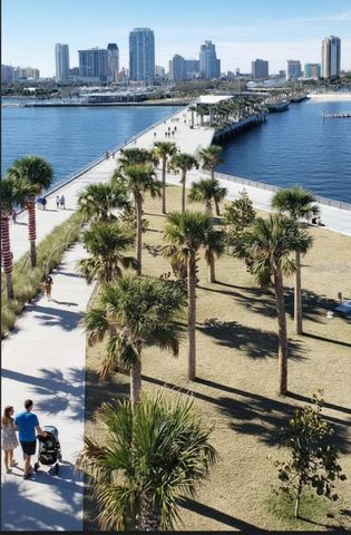 2168 9TH AVENUE N 4, St Petersburg, FL 33713