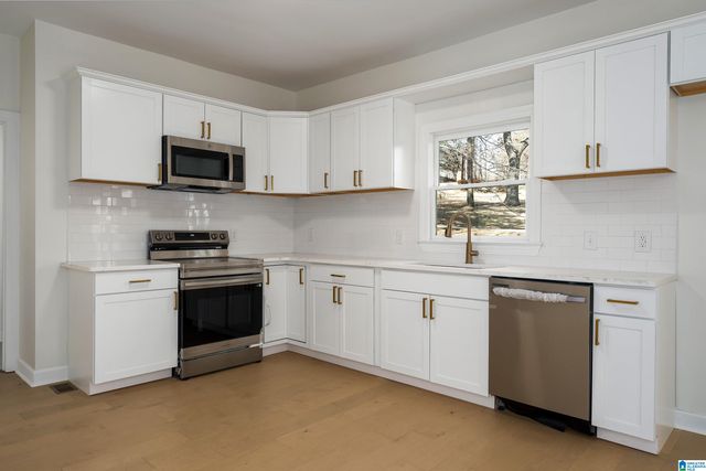 294 HERITAGE DRIVE, Springville, AL 35146