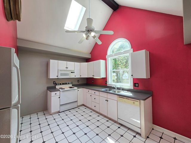 3932 Kennison Ave, Louisville, KY 40207