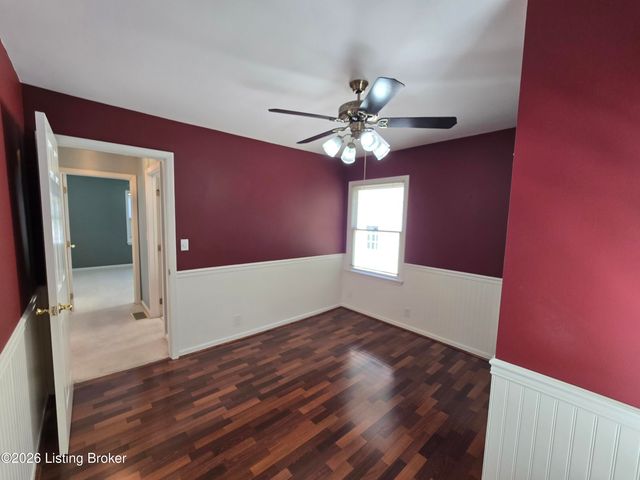 3932 Kennison Ave, Louisville, KY 40207