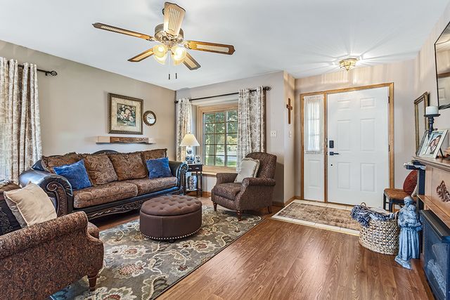 16344 S Fieldstone Place, Lockport, IL 60441