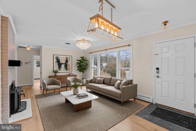 10914 BYRD DR, Fairfax, VA 22030