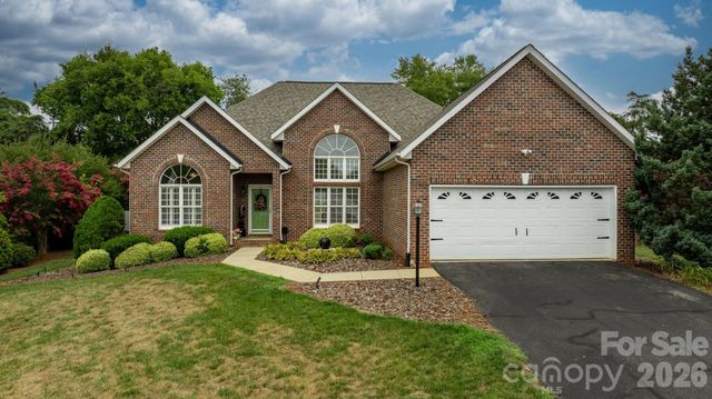 3992 Brickfield Street, Hickory, NC 28602