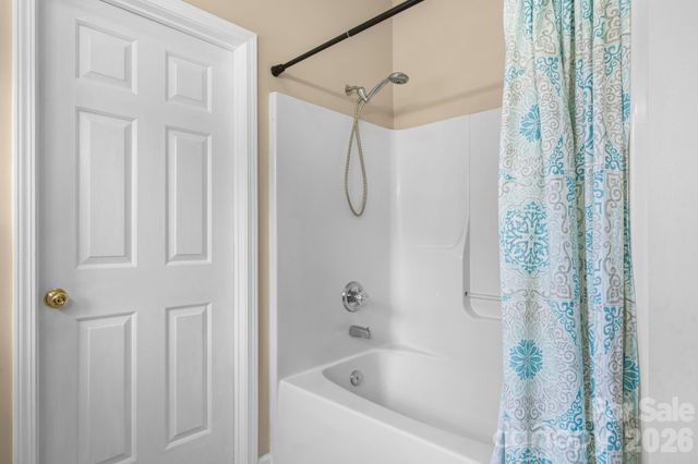 3992 Brickfield Street, Hickory, NC 28602